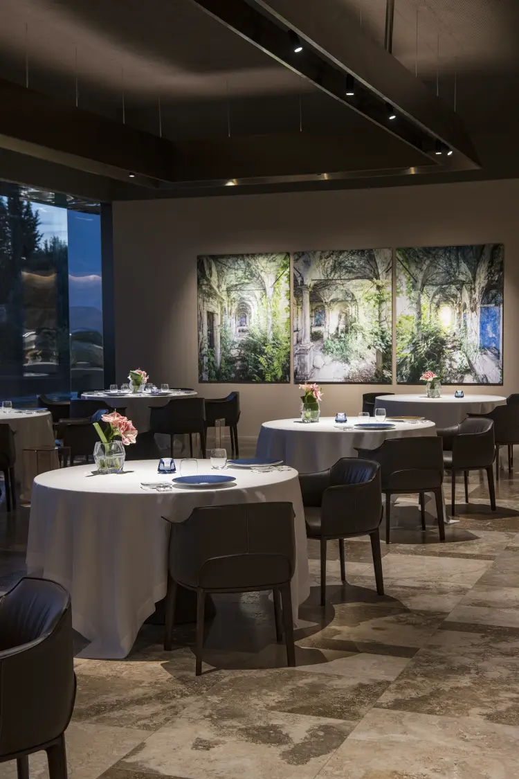 Enlightening the Future of Catering with Design and Sustainability